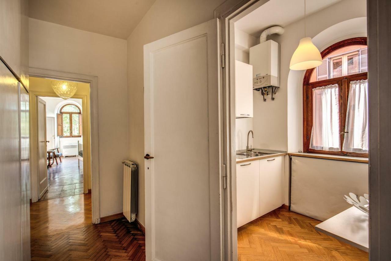 Campo Di Fiori 2 Bedroom Via Giulia روما المظهر الخارجي الصورة